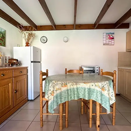Maison T3 Mezzanine A 1 Km De La - Terrasse Privee, Bbq, Parking, Animaux Admis, Pres Commerces - Fr-1-705-69 * Les Mathes