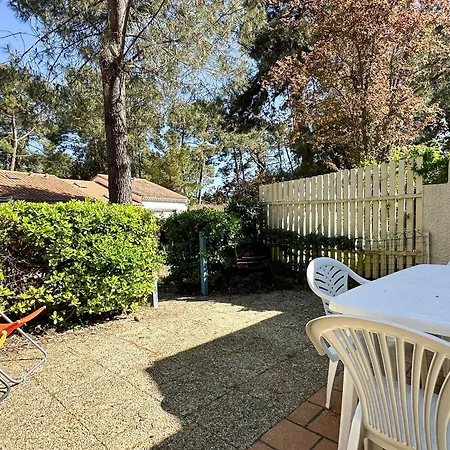 Holiday home Maison T3 Mezzanine A 1 Km De La - Terrasse Privee, Bbq, Parking, Animaux Admis, Pres Commerces - Fr-1-705-69 Les Mathes